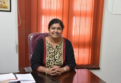 dr shivani korade